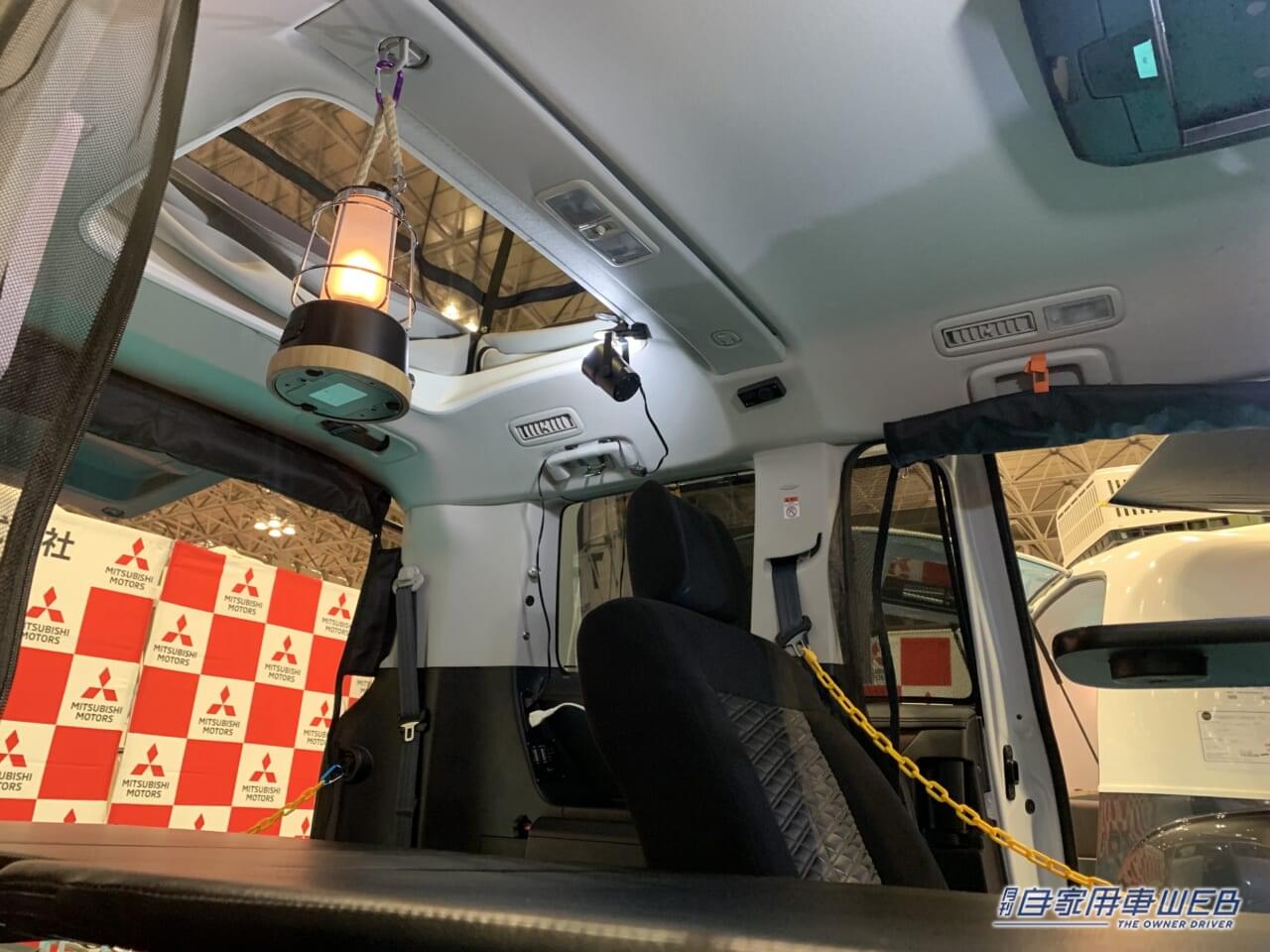 |人気のオールラウンドミニバン【三菱 デリカD:5】のキャンピングカーが登場!女性でも操作が簡単なポップアップルーフが魅力