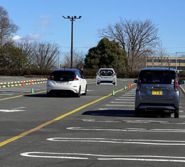 サポカー試乗で、急発進抑制装置等の理解を深める! 埼玉県上尾市で経済産業省主催イベントが開催