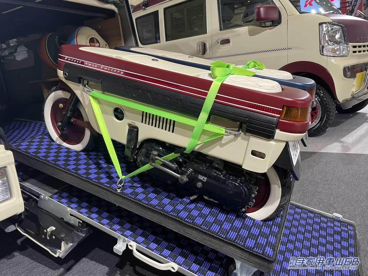 |HONDAモトコンポが積めるSUZUKIエブリイ!しかも車中泊までできちゃう!