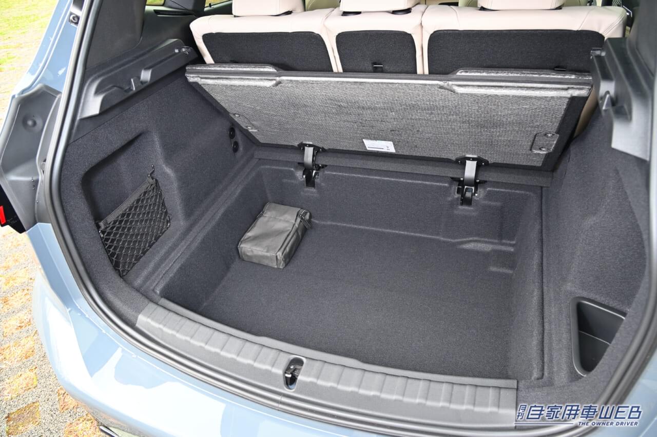 |まるも亜希子の「家族のクルマ選び!」フルフラットになるラゲッジはレジャー好きならかなり魅力的!【BMW 2シリーズ アクティブ ツアラー】