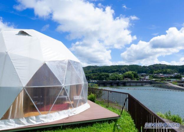|亀山湖で温泉グランピング!源泉かけ流し温泉も楽しめる「glampark亀山温泉」がリニューアル!