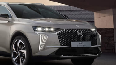 【えっ、フロントグリルにダイヤモンド!?】豪華なエクステリアデザインに進化したDS 7がデビュー!