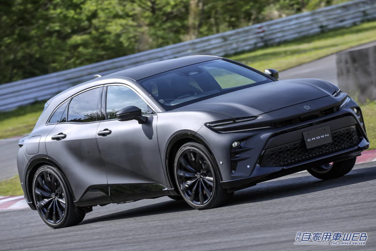 |話題のトヨタ「クラウンスポーツ」ショートサーキットでプロト初乗りインプレッション。PHEVは1クラス上のパワフルさ!!
