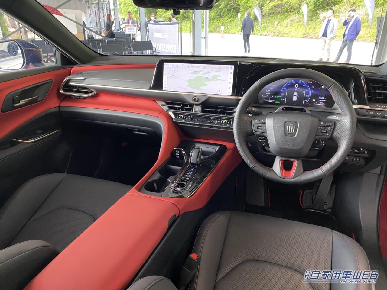 |チーフエンジニアとチーフデザイナーが語った、新しいカタチのSUV「クラウンスポーツ」の魅力