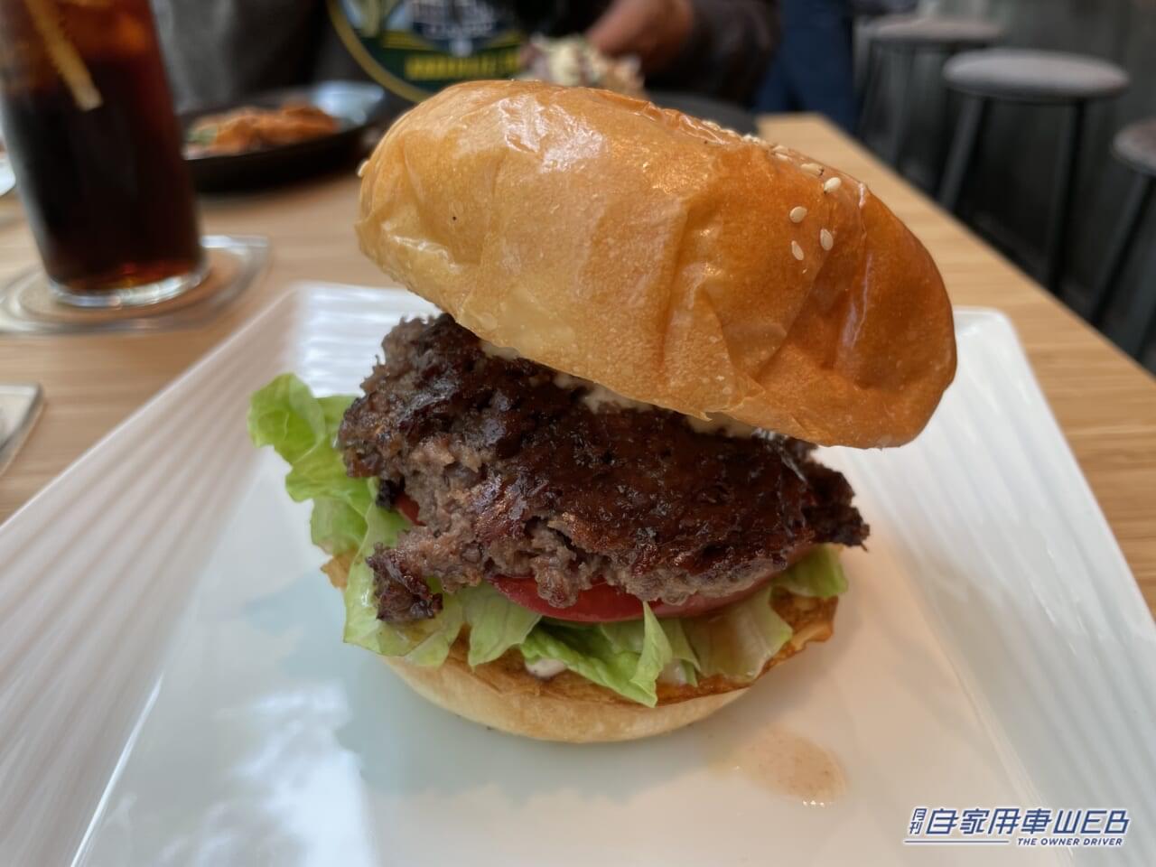 |話題の東急歌舞伎町タワーに注目のバーガーショップ「KABUKI BURGER & TACOS」がオープン!