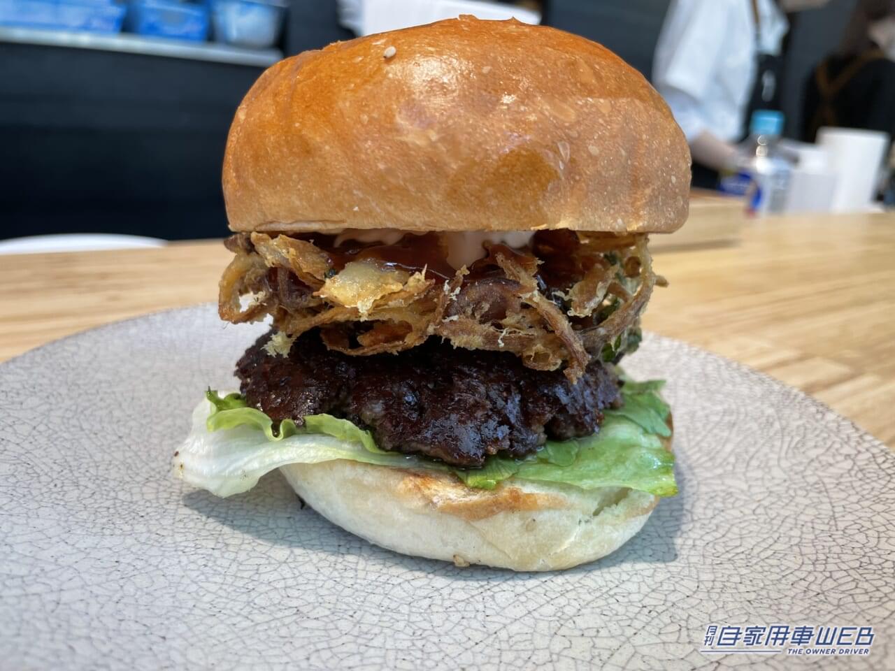 |話題の東急歌舞伎町タワーに注目のバーガーショップ「KABUKI BURGER & TACOS」がオープン!