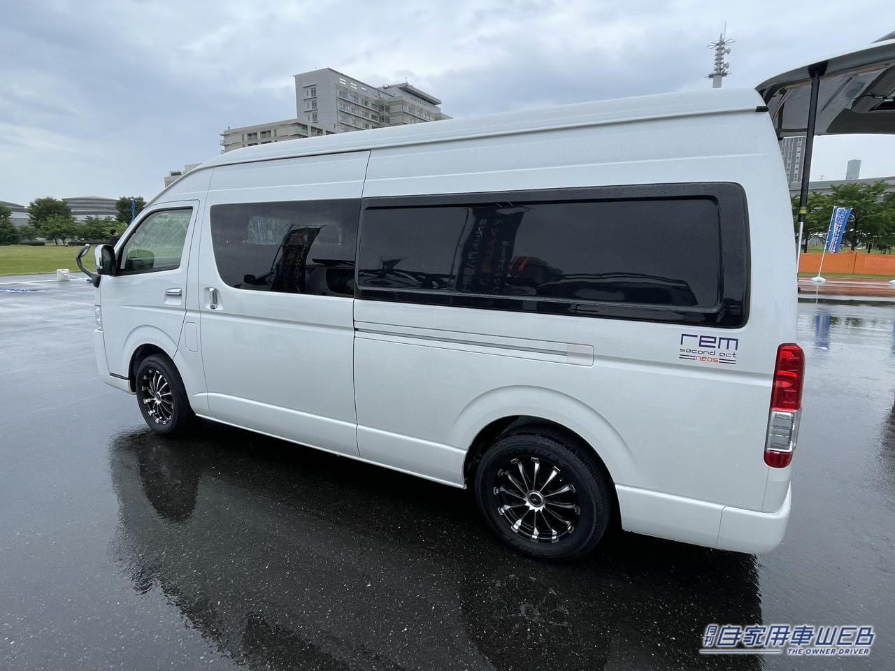 |トヨタ ハイエースのキャンピングカー! 収納力に優れ、必須装備もバッチリ!