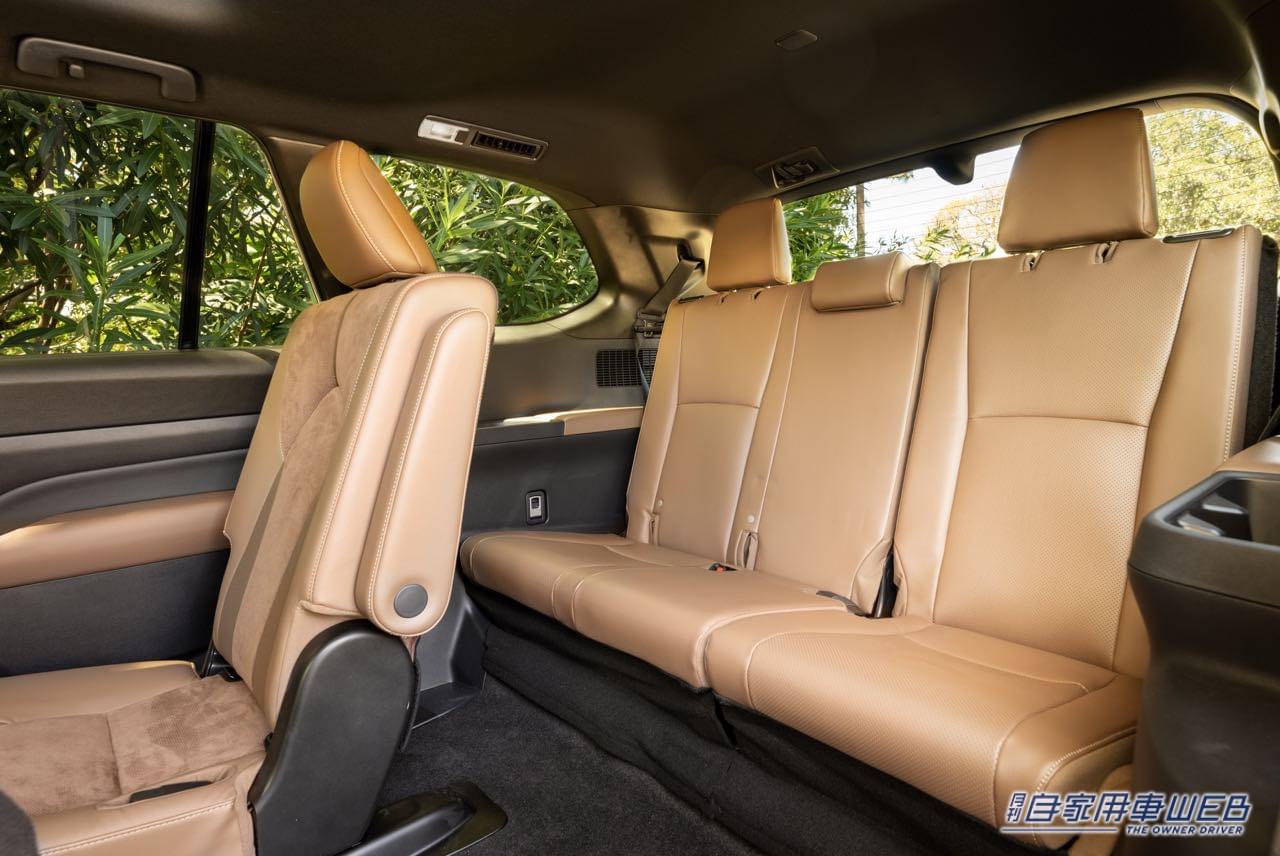 |米国トヨタの新型3列シートSUV「グランドハイランダー」。2023年夏に発売開始。602万円から