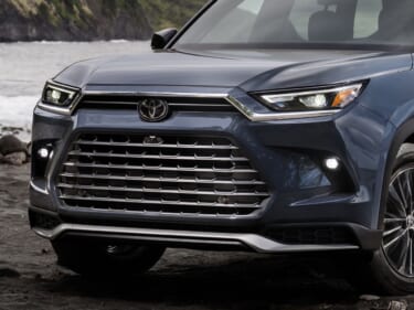 米国トヨタの新型3列シートSUV「グランドハイランダー」。2023年夏に発売開始。602万円から