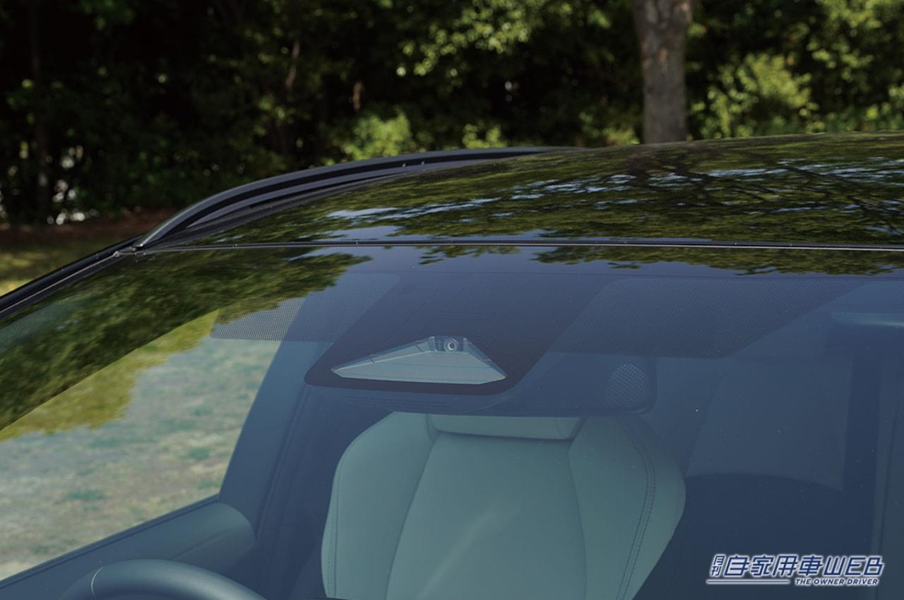 |まるも亜希子の「家族のクルマ選び!」ラゲッジは最大奥行き1,935mm!長い荷物もしっかり詰める【トヨタ カローラツーリング】