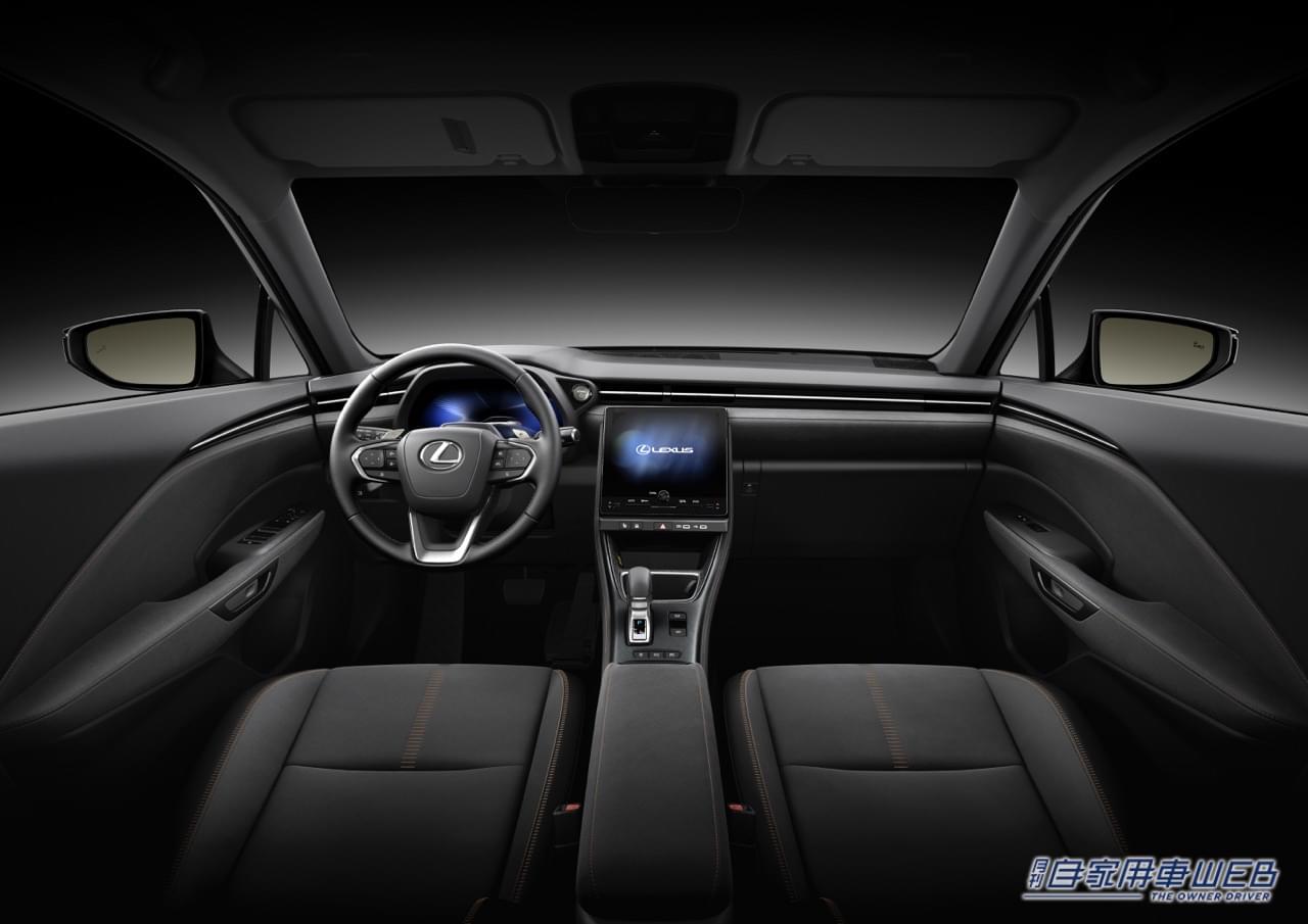 |レクサス「LBX」はインテリアも刷新!走りの楽しさを最大化させるコックピットとは!?