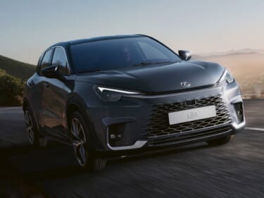 「LBX」が変える!! レクサスが徹底的に鍛え上げてコンパクト向けGA-Bプラットフォームはどうなった!?