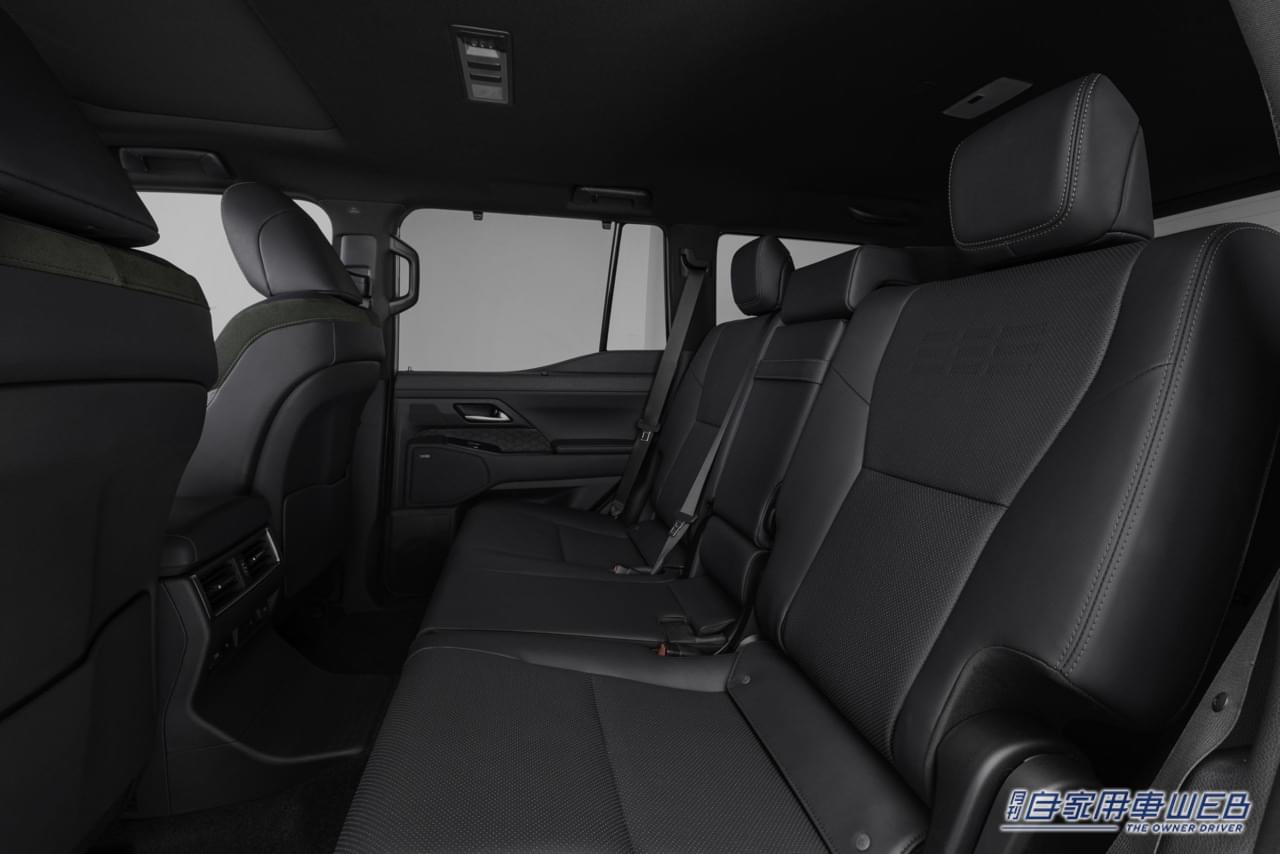 |過酷な環境でもレクサスらしい快適性を忘れない! 新型「GX」のインテリア。「ランドクルーザープラド」はどうなる!?
