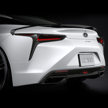 レクサスのフラッグシップクーペ「LC」がより高次元に進化して発売開始!特別仕様車「EDGE」も60台限定で抽選販売