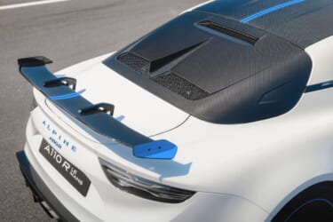 ル・マンで発表れた限定車「アルピーヌ A110R Le Mans」の日本導入が決定