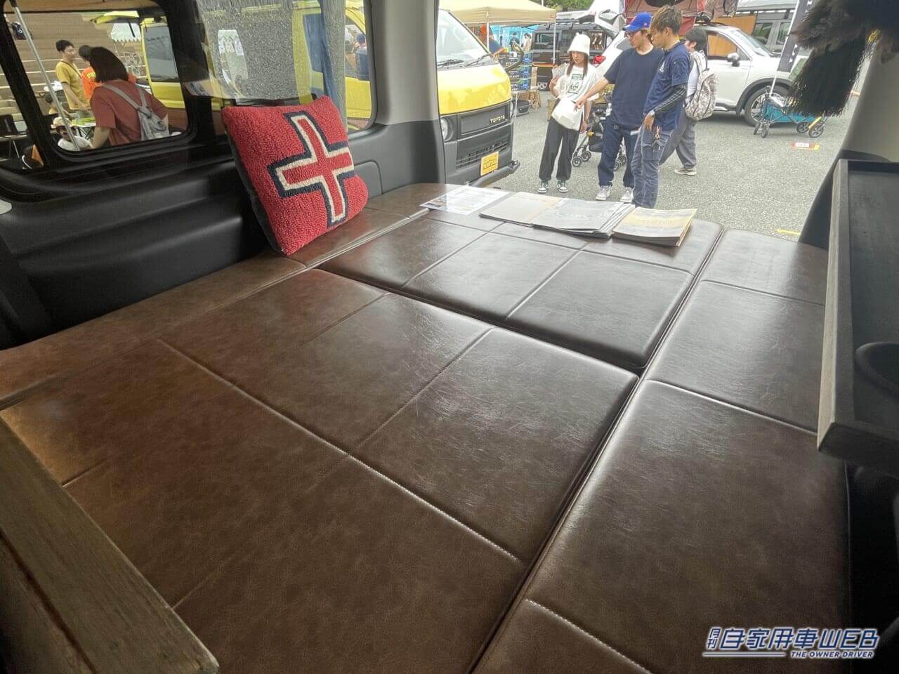 |フルフラットのスペースは250センチにも! ハイエースベースのオシャレ釣りキャンパー