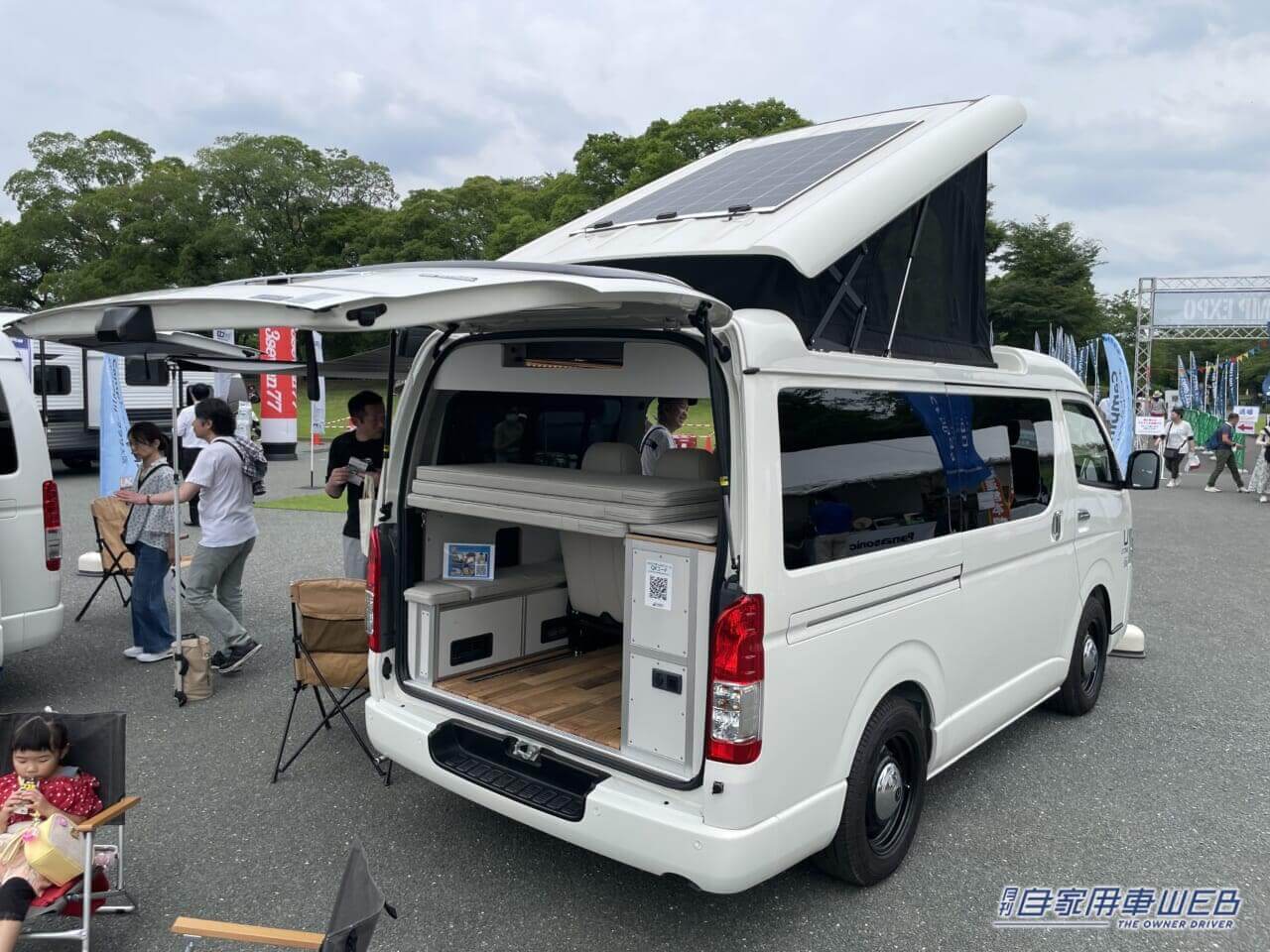 |キャンピングカー仕様のトヨタ ハイエース 王道装備を求める人は要注目!