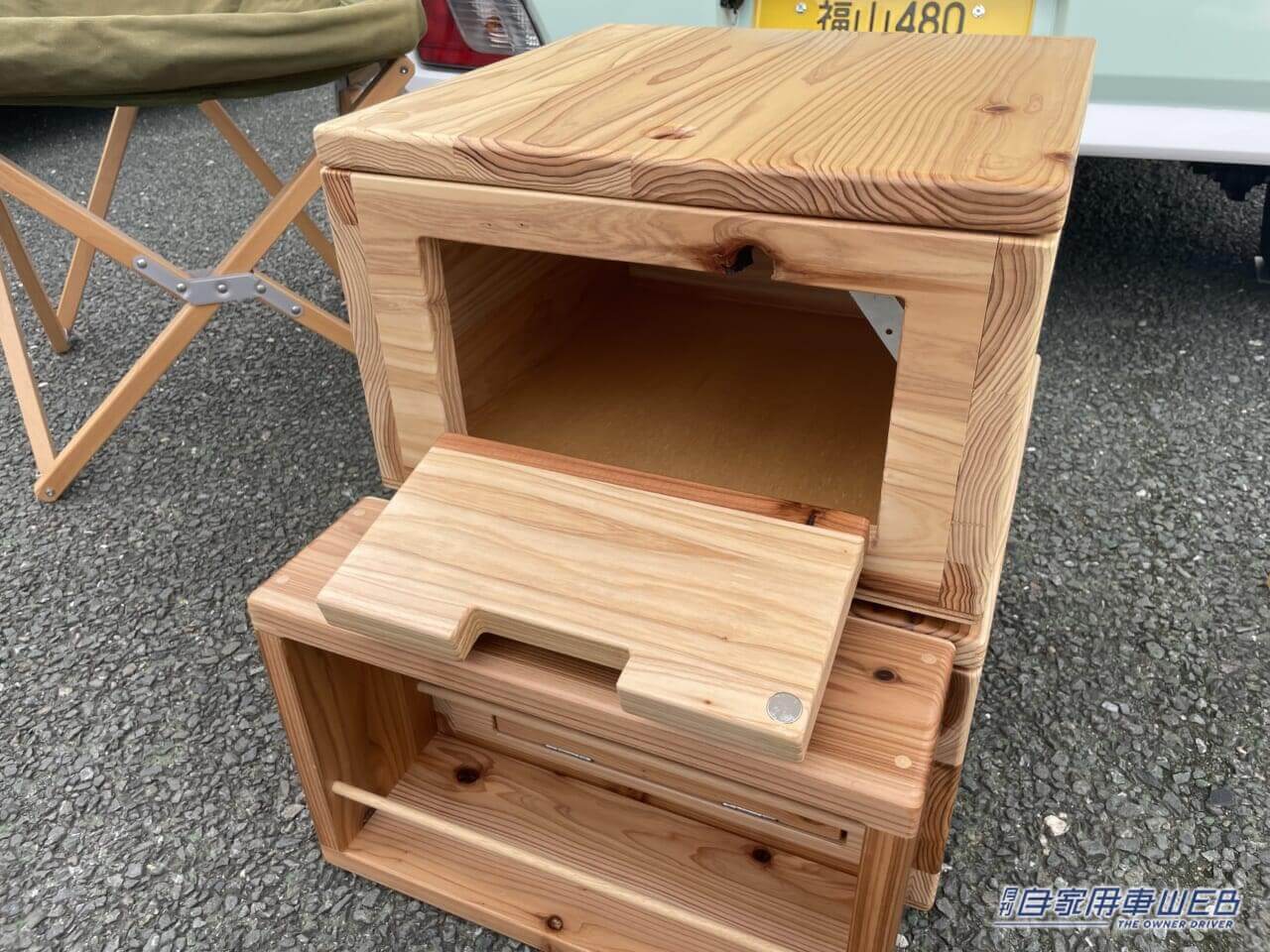 |「嘘でしょ、天井まで?」「軽バンとは思えない」天然木のボックスで遊べる軽キャンパー