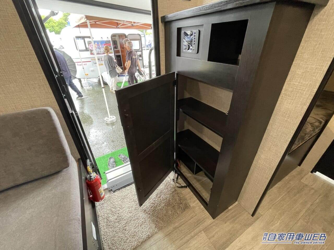 |走るワンルーム! 一人暮らしができそうなキャンピングトレーラー