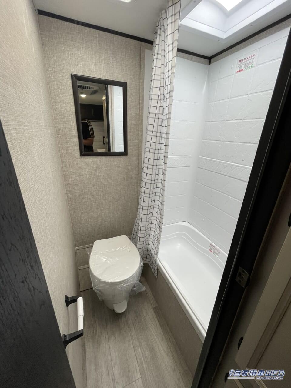 |走るワンルーム! 一人暮らしができそうなキャンピングトレーラー