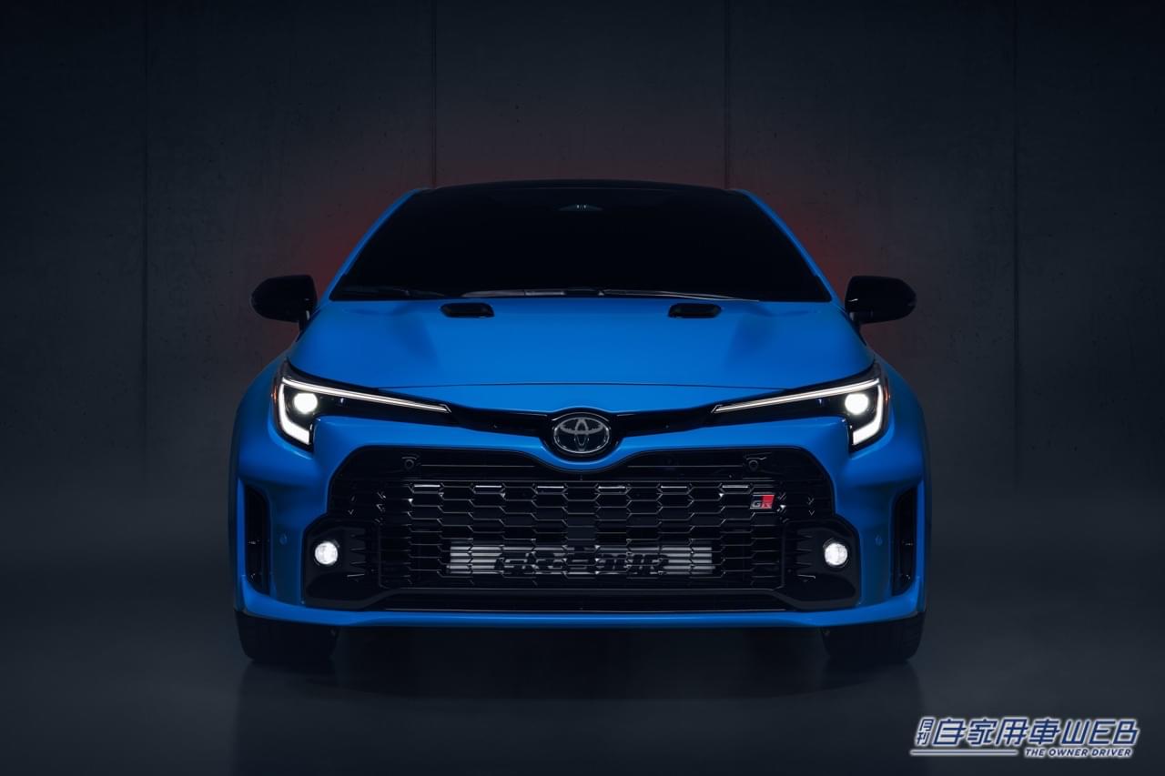 |米国トヨタが「GRカローラ・サーキットエディション」を復活。ブルーフレイムカラーを追加