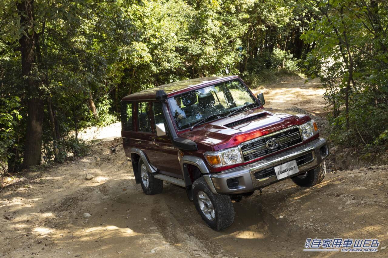 |「トヨタ最古のブランド」「クラウンより古い」現在は不動の地位。始まりは1951年、着実な実績を重ねた大人気のクルマ。