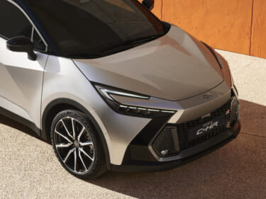 欧州トヨタ、新型「C-HR」に2つの特別仕様車を導入。残念ながら日本導入は無し!?