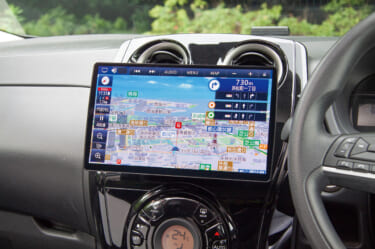 最薄部は約4.7mm! 超スリムな10型有機ELディスプレイ搭載、ブルーレイディスクも再生可能!【CN-F1X10BGD 長期レポートvol.5】