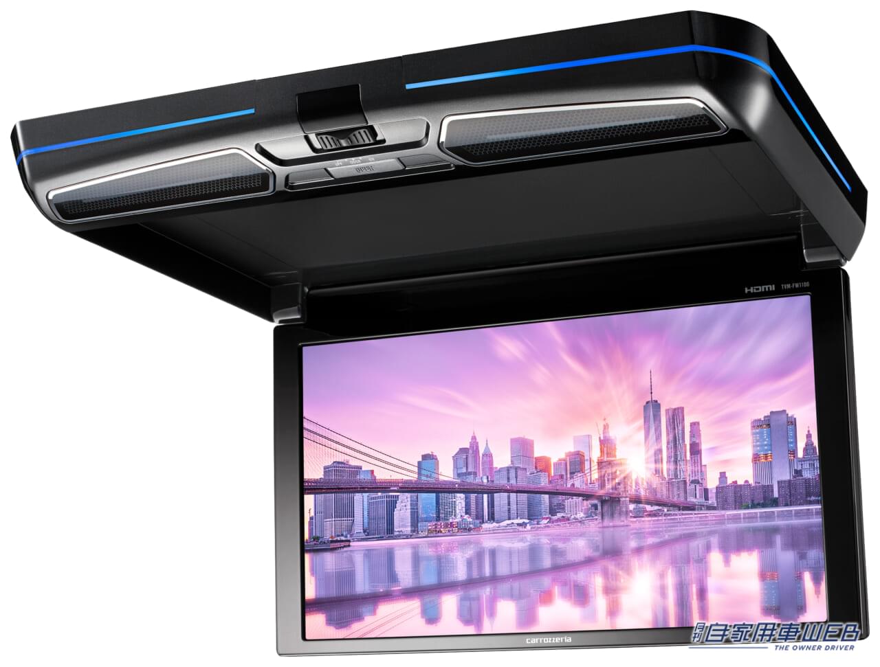 |カロッツェリアのフリップダウンモニターなら、あなたの車にも後付けできる!