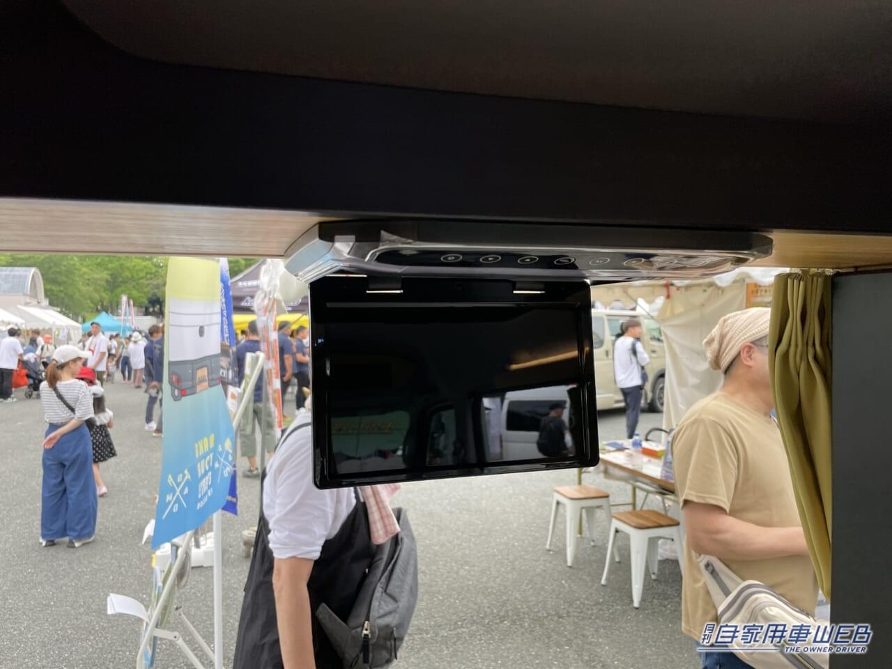 |ソロキャンにはちょうど良いサイズ! 便利&シンプルな軽キャンパー