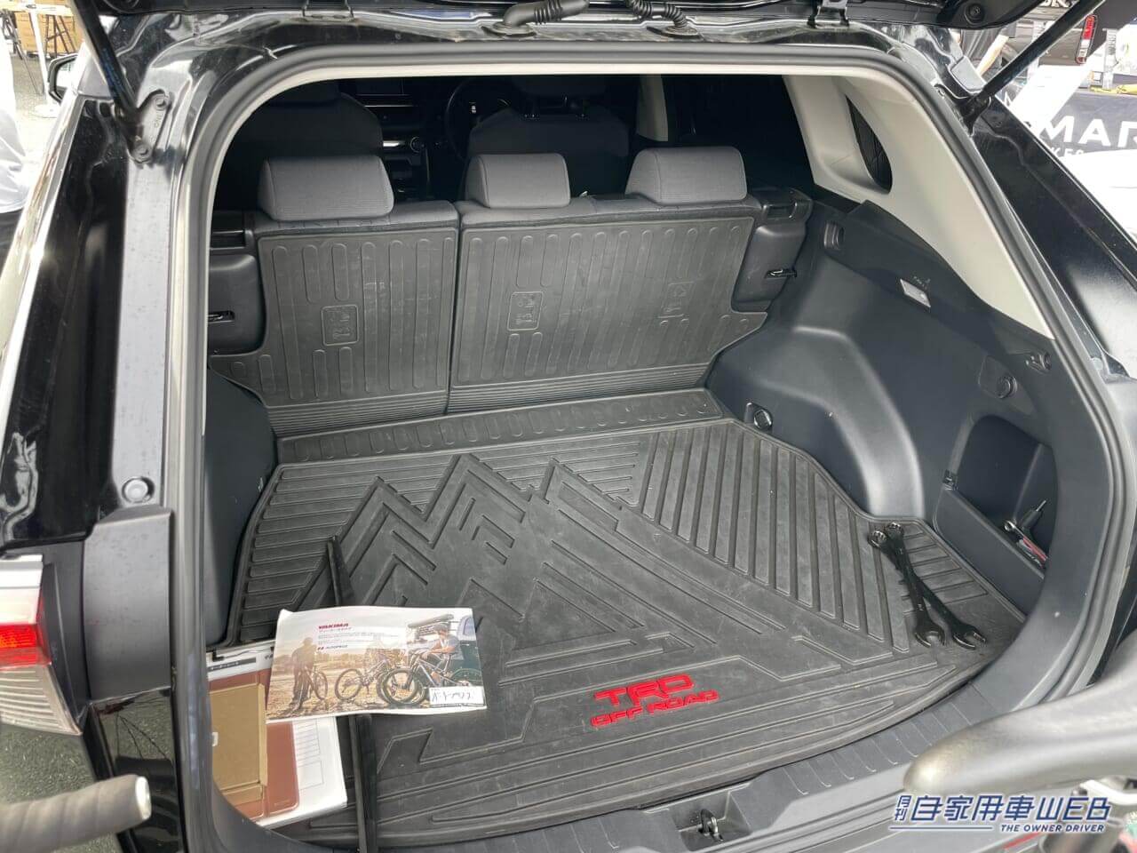 |ロードバイクとルーフテントを積載! YAKIMAのアイテムでカスタムされたトヨタRAV4がカッコいい