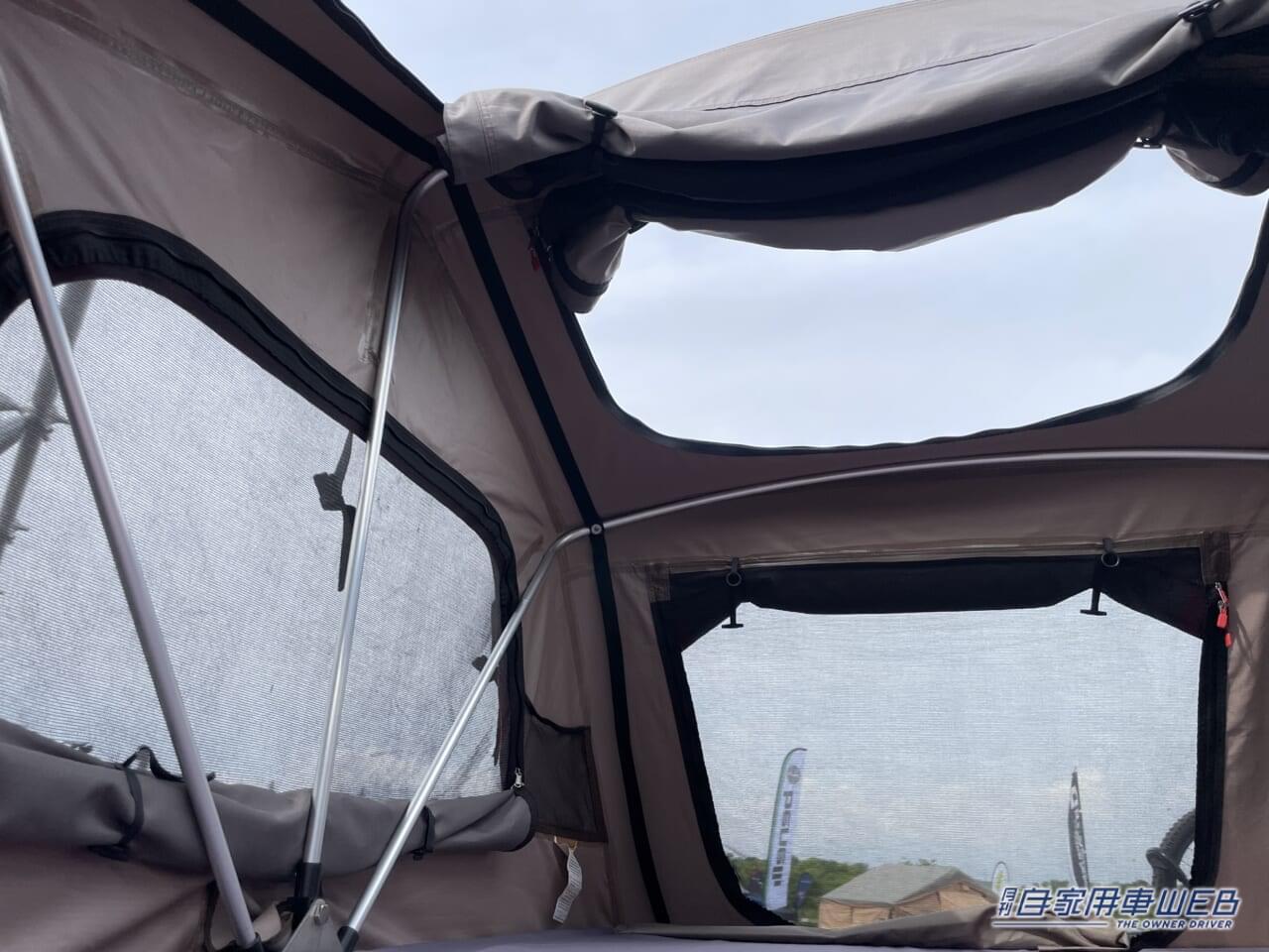 |ロードバイクとルーフテントを積載! YAKIMAのアイテムでカスタムされたトヨタRAV4がカッコいい