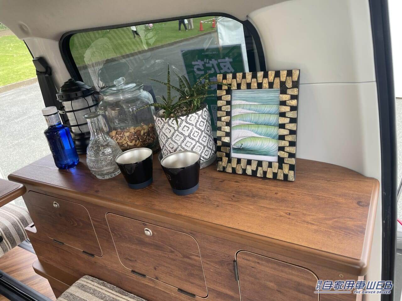 キャンピングカー|タウンエース|フィルバート(サンタローザ)|衝撃トヨタ車「美しく、無骨でカッコいい…」「これは刺さるデザイン」完成されたスタイルだが、自分色の余白が素敵。