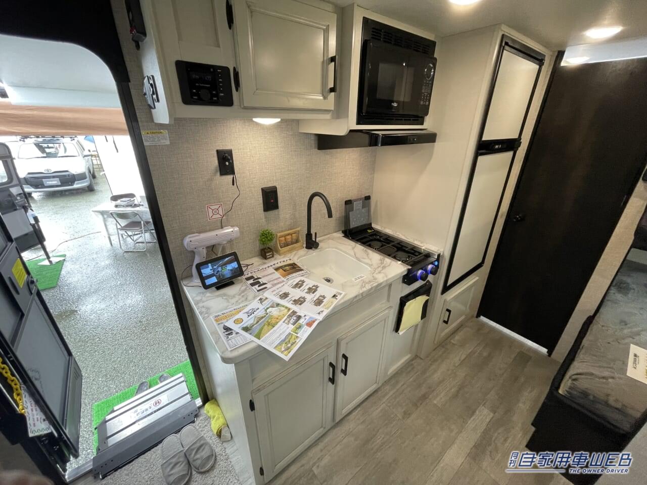 |もうここに住める! 充実装備が魅力のキャンピングトレーラー