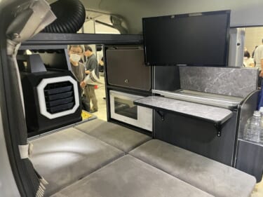 ソロキャンの相棒に最適! マツダのスクラムがベースの軽キャンパー