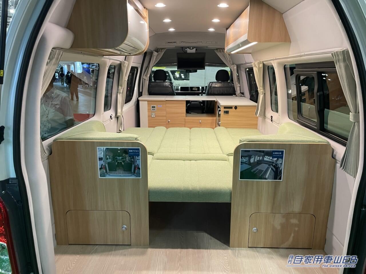 |立派なソファーベッドが車内に! トヨタのハイエースがベースのキャンパー