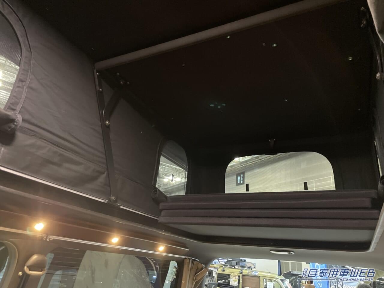 |車の中にラウンジルームを作ったらこんな感じ! トヨタのハイエースがベースのキャンパー