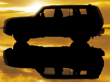 新型「ランドクルーザープラド」遂にお披露目! 米国トヨタがシルエット画像を公開!!