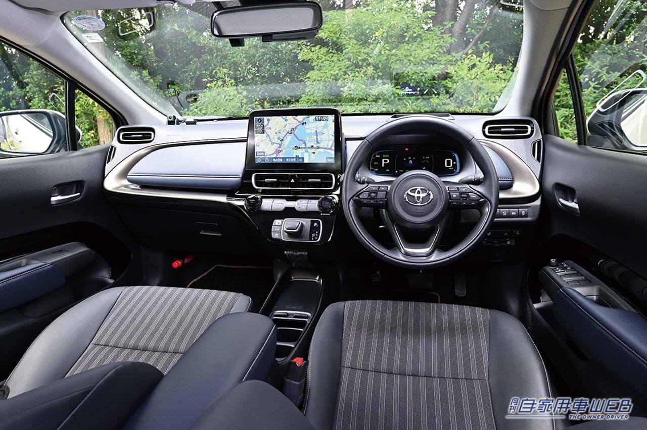 |まるも亜希子の「家族のクルマ選び」! 世界トップレベルの低燃費とゆとりの室内居住性が手に入る【トヨタ アクア】