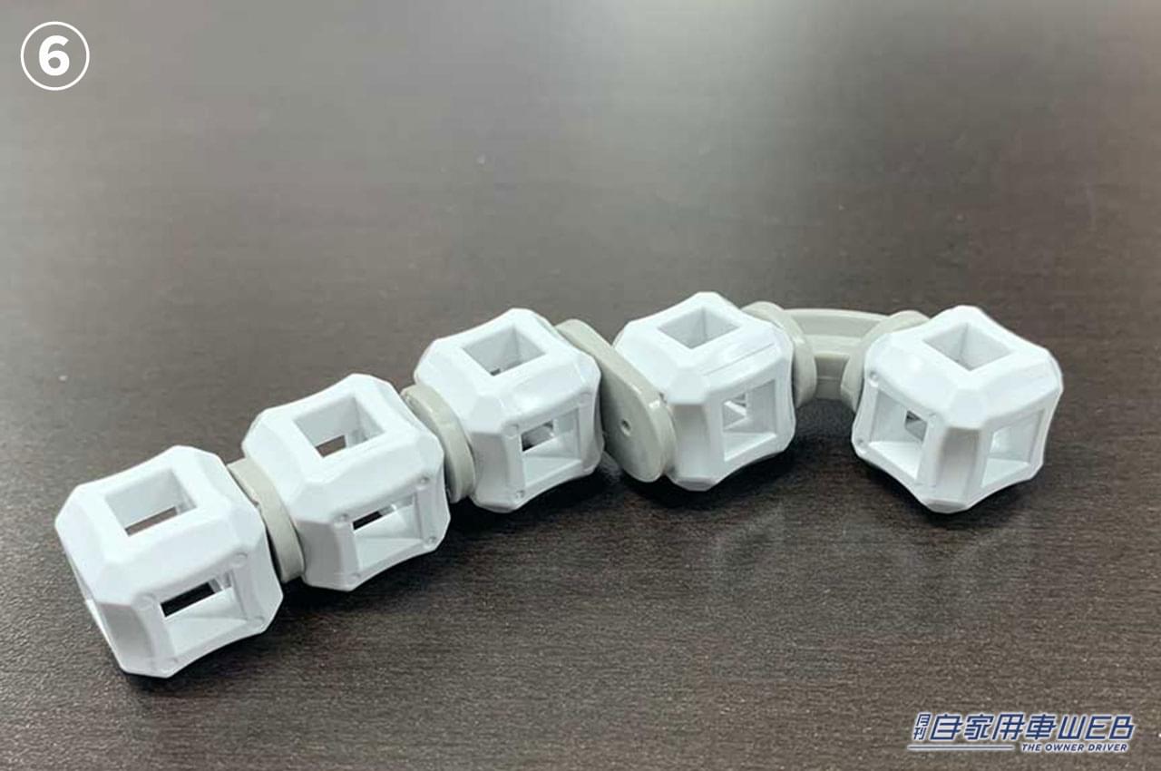 |【ハマる大人続出!】クルマもバイクも昆虫も恐竜もアイデア次第で作れる知育玩具がアツイらしい