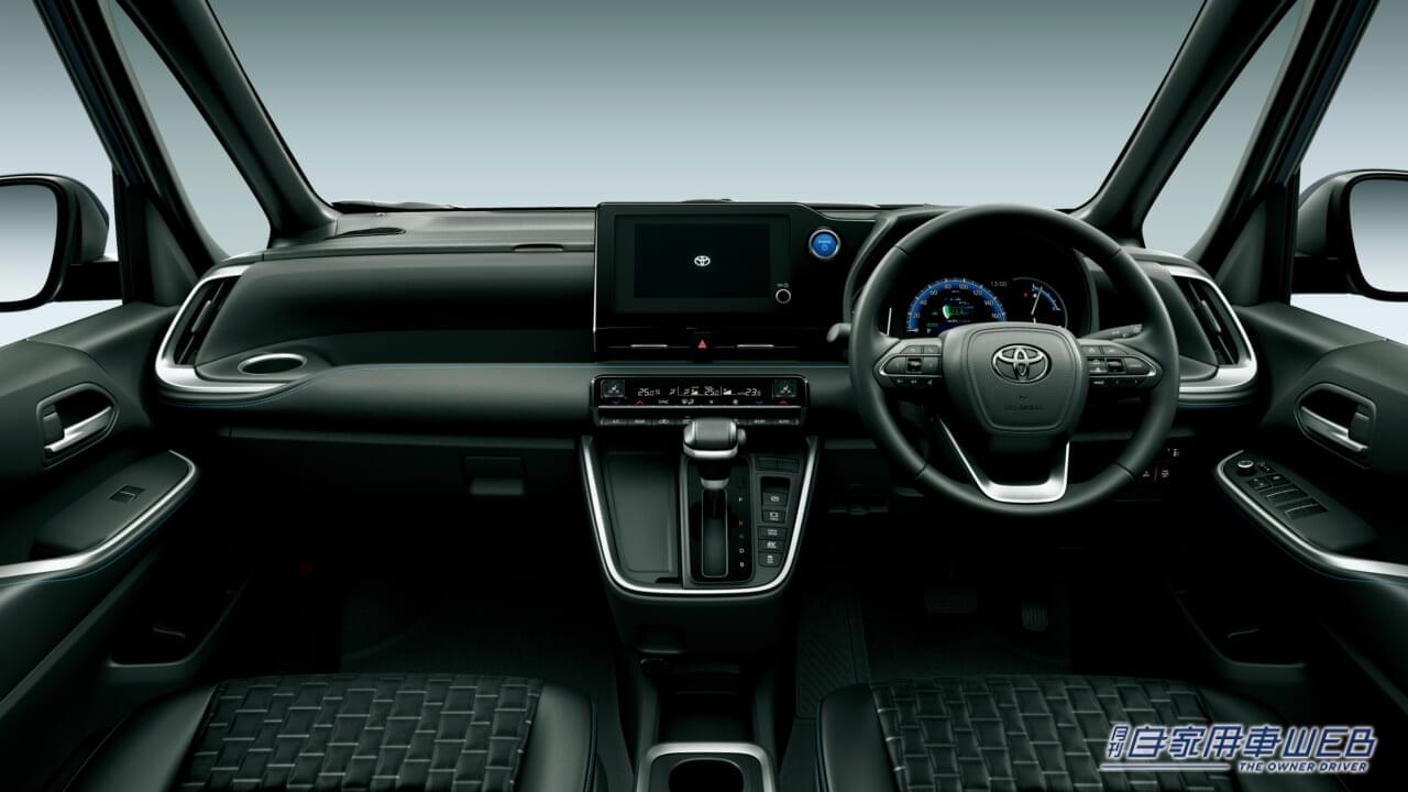 |トヨタのヴォクシーがキャンパーに! 充実装備&広々室内で、もはや完璧!