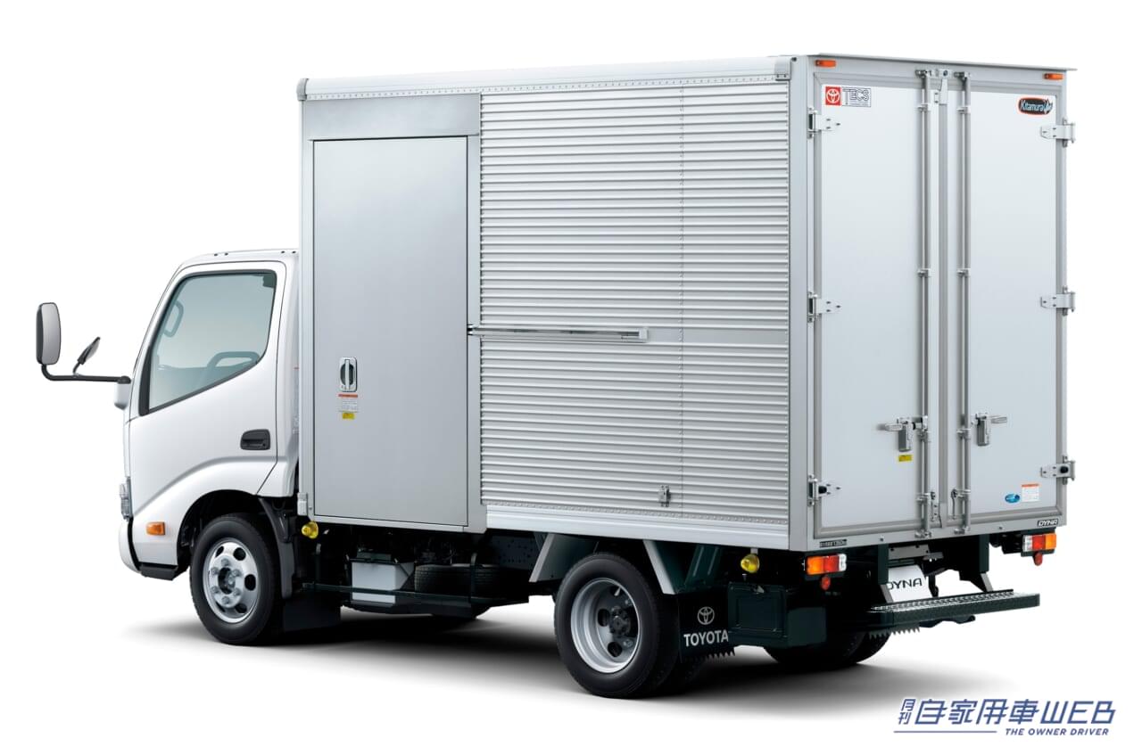 |トヨタ、ダイナ1t積系を一部改良。バックカメラ&バックモニター付インナーミラーを全車標準装備