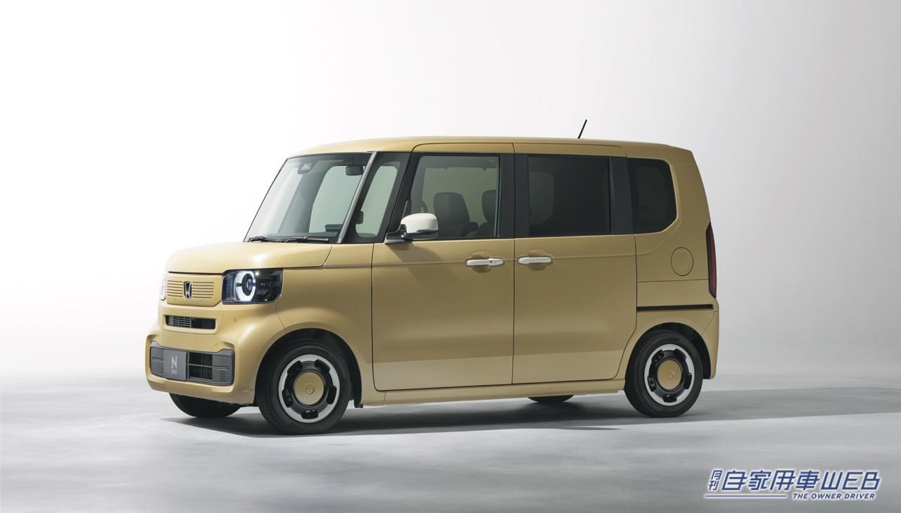 |3代目となるホンダ新型「N-BOX」お披露目。四角いフォルムはそのままに質感と扱いやすさを追求。先行予約も開始
