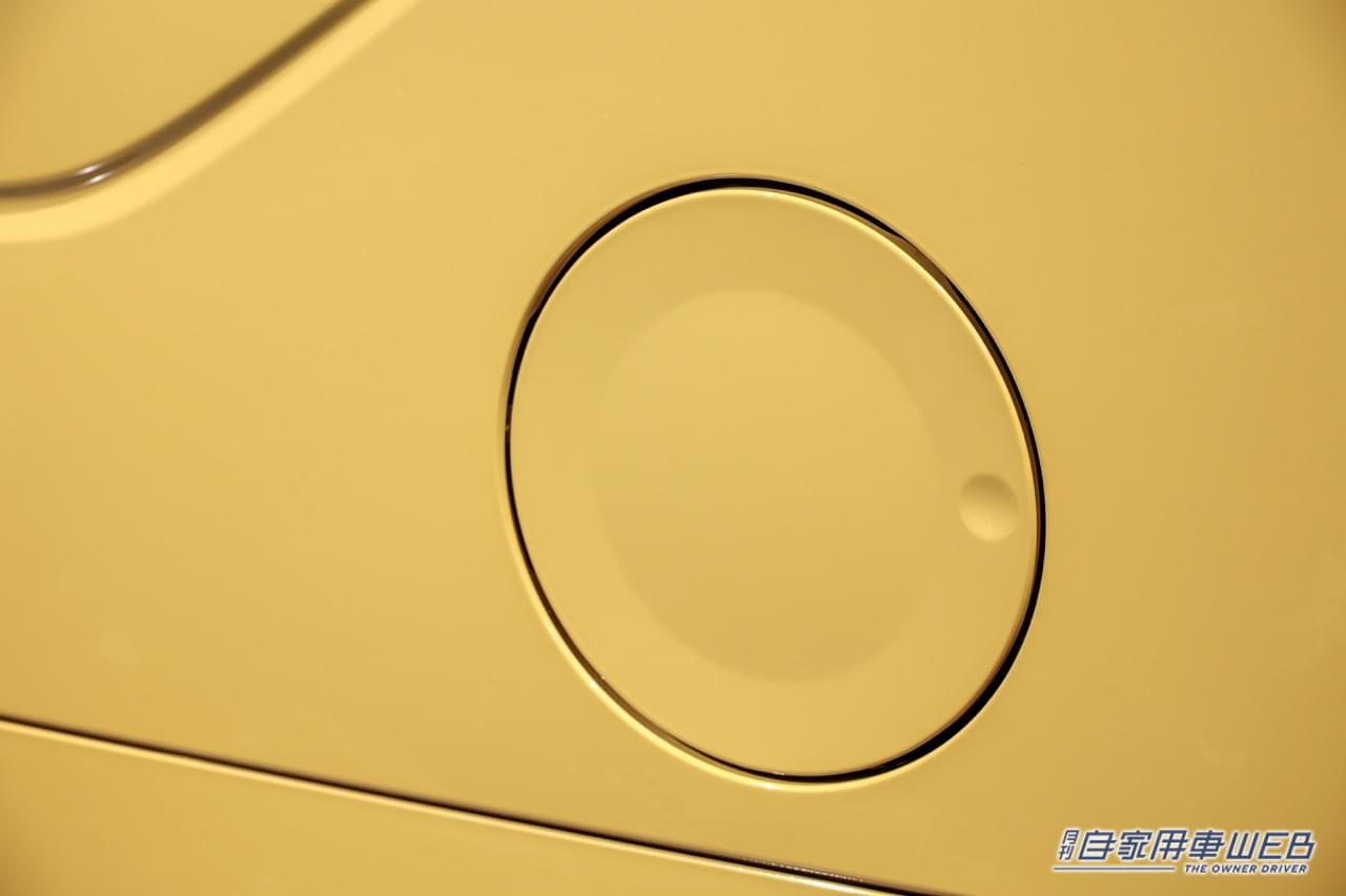 |3代目となるホンダ新型「N-BOX」お披露目。四角いフォルムはそのままに質感と扱いやすさを追求。先行予約も開始