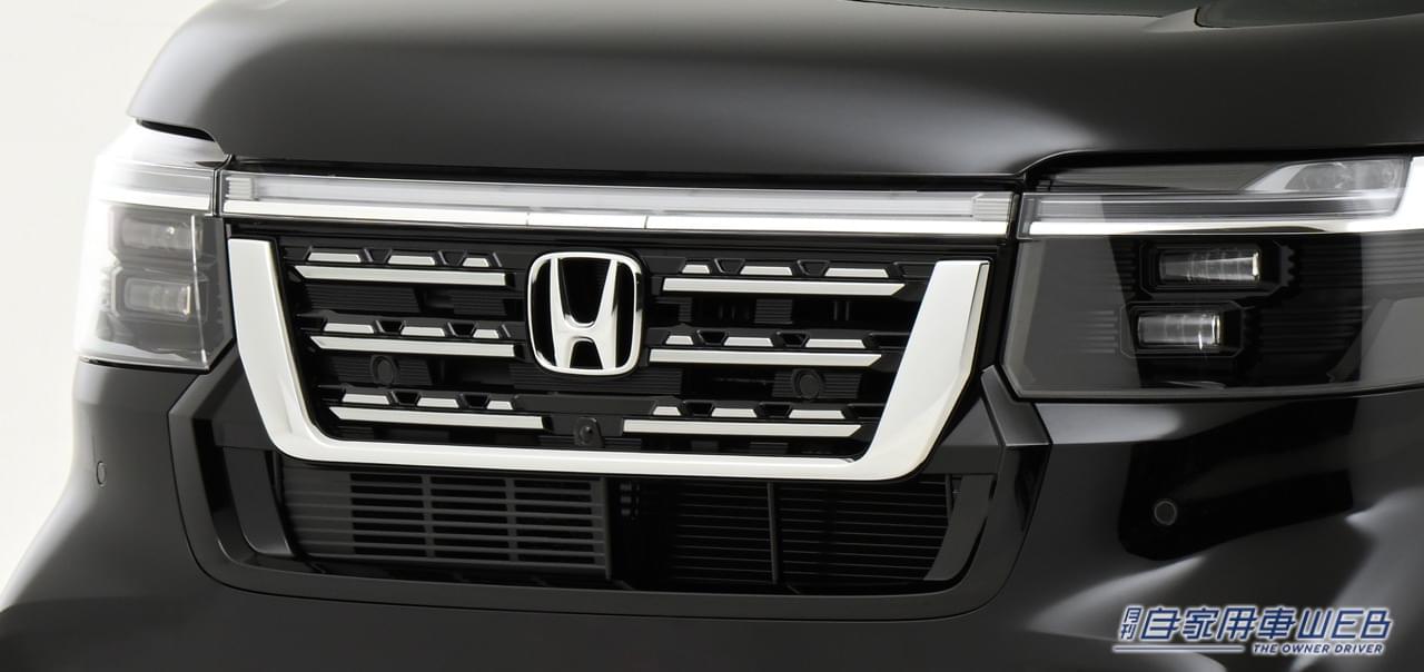 |ホンダアクセス、ホンダ新型「N-BOX」用純正アクセサリーを先行公開。サンシェード内蔵大型ル ーフコンソールが新登場!