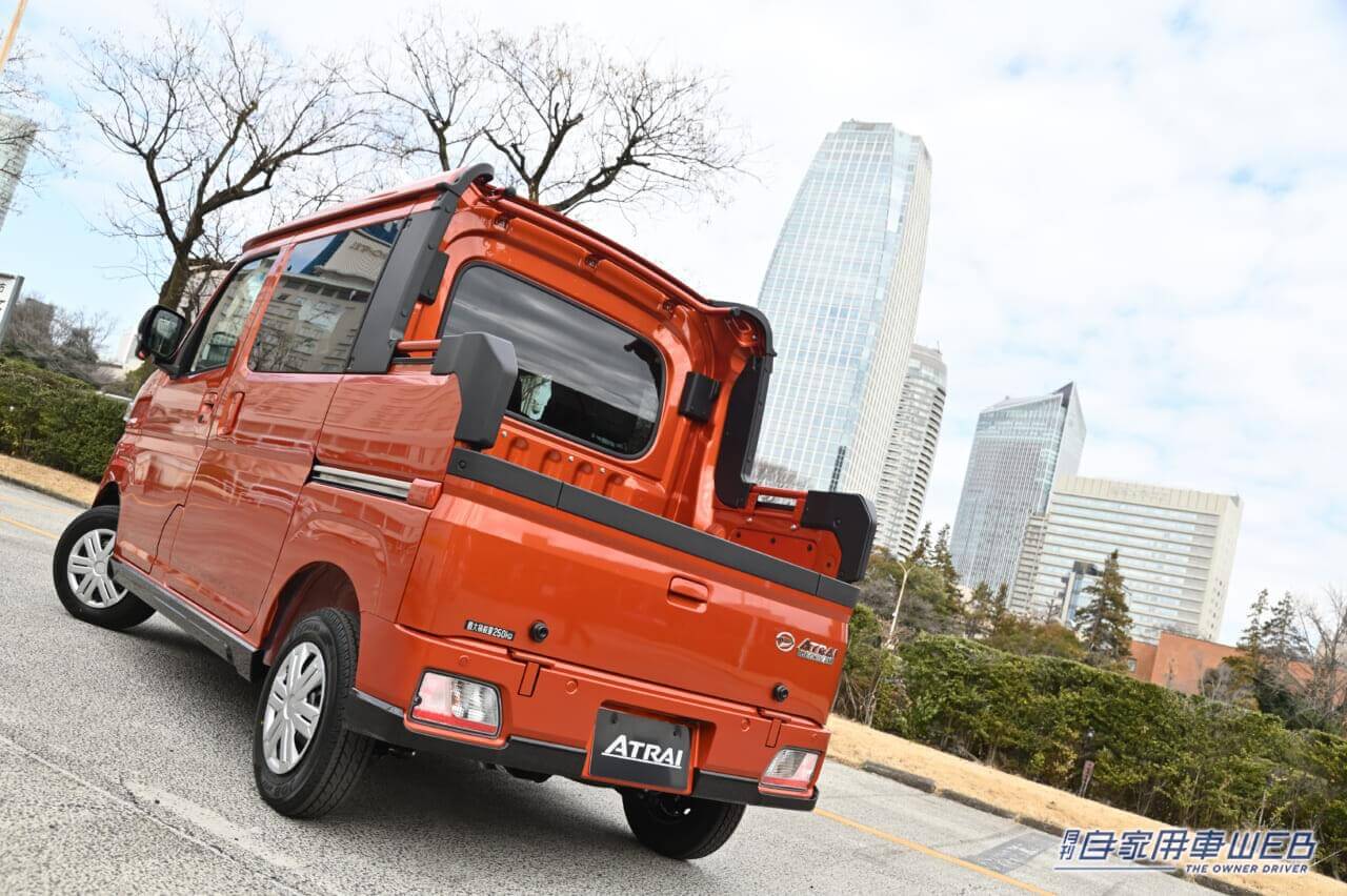 |商用車と侮るなかれ! 広々フラットな荷室狙いならば、有力候補に躍り出る実力派に注目すべし【ダイハツ・アトレー/スズキ・スペーシアベース/ホンダ・N-VAN】