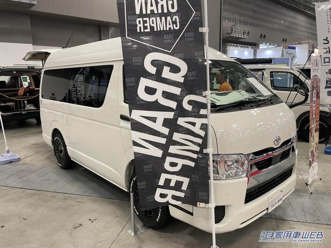 |ライトグリーンと木目が美しい癒し系! トヨタ ハイエースがベースのキャンパー