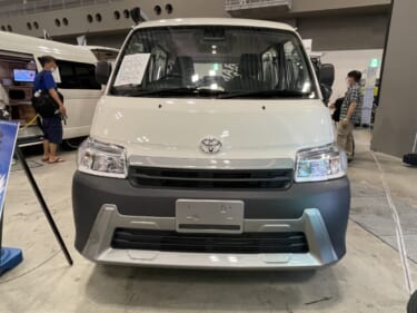 ワイルドなフェイスが印象的! トヨタ タウンエースがベースのキャンパー