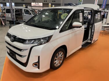 広い室内そのままに装備もバッチリ! トヨタ ノアがベースのキャンパー