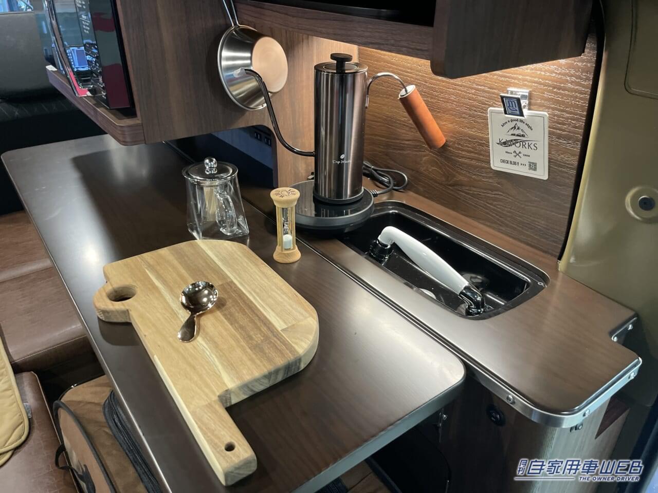 |軽キャンパーの最高峰! 落ち着いた雰囲気が大人のソロ活にピッタリなダイハツ アトレー